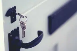 husband moved out can i change locks